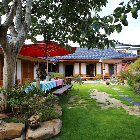 Hanok Madang Jeonju Εξωτερικό φωτογραφία
