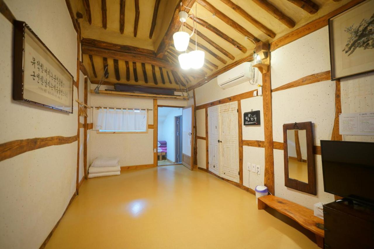 Hanok Madang Jeonju Εξωτερικό φωτογραφία