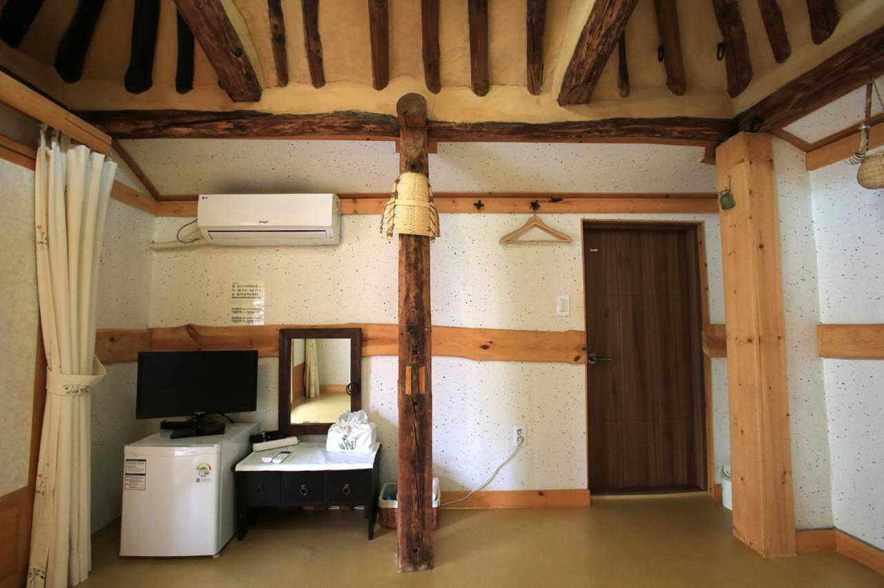 Hanok Madang Jeonju Εξωτερικό φωτογραφία