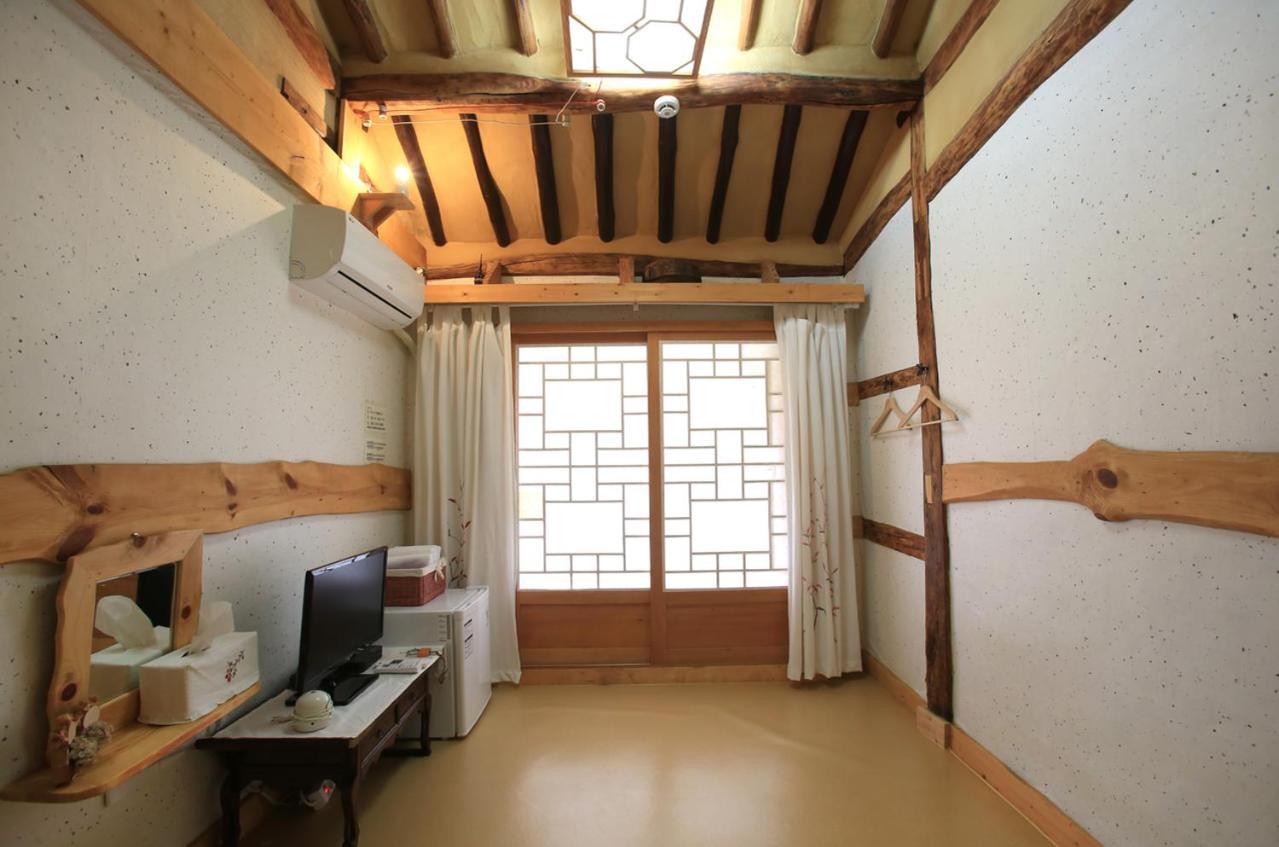 Hanok Madang Jeonju Εξωτερικό φωτογραφία