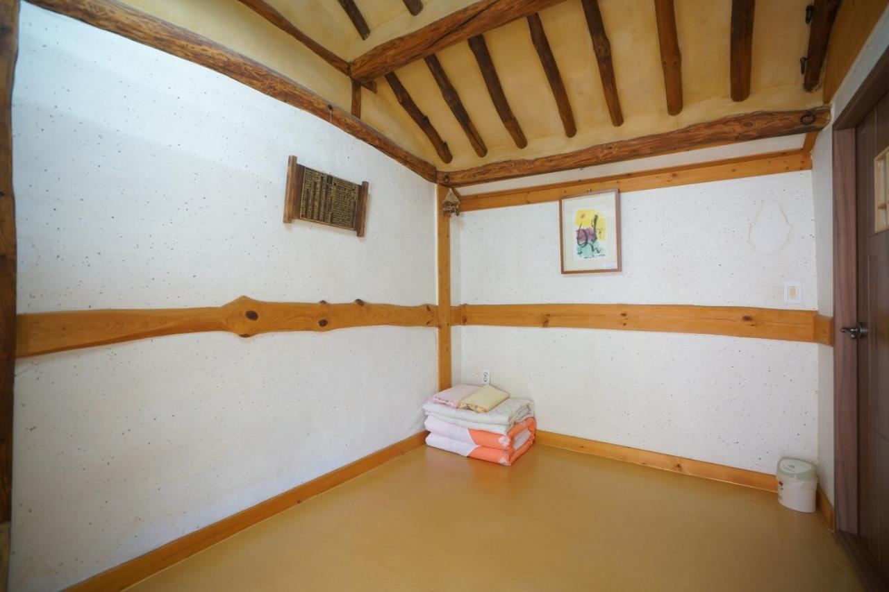 Hanok Madang Jeonju Εξωτερικό φωτογραφία