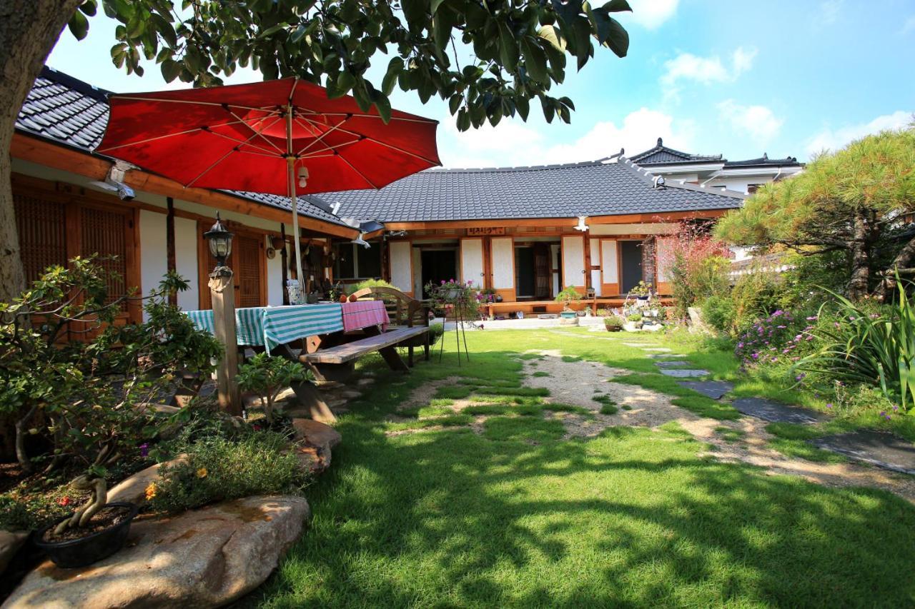 Hanok Madang Jeonju Εξωτερικό φωτογραφία