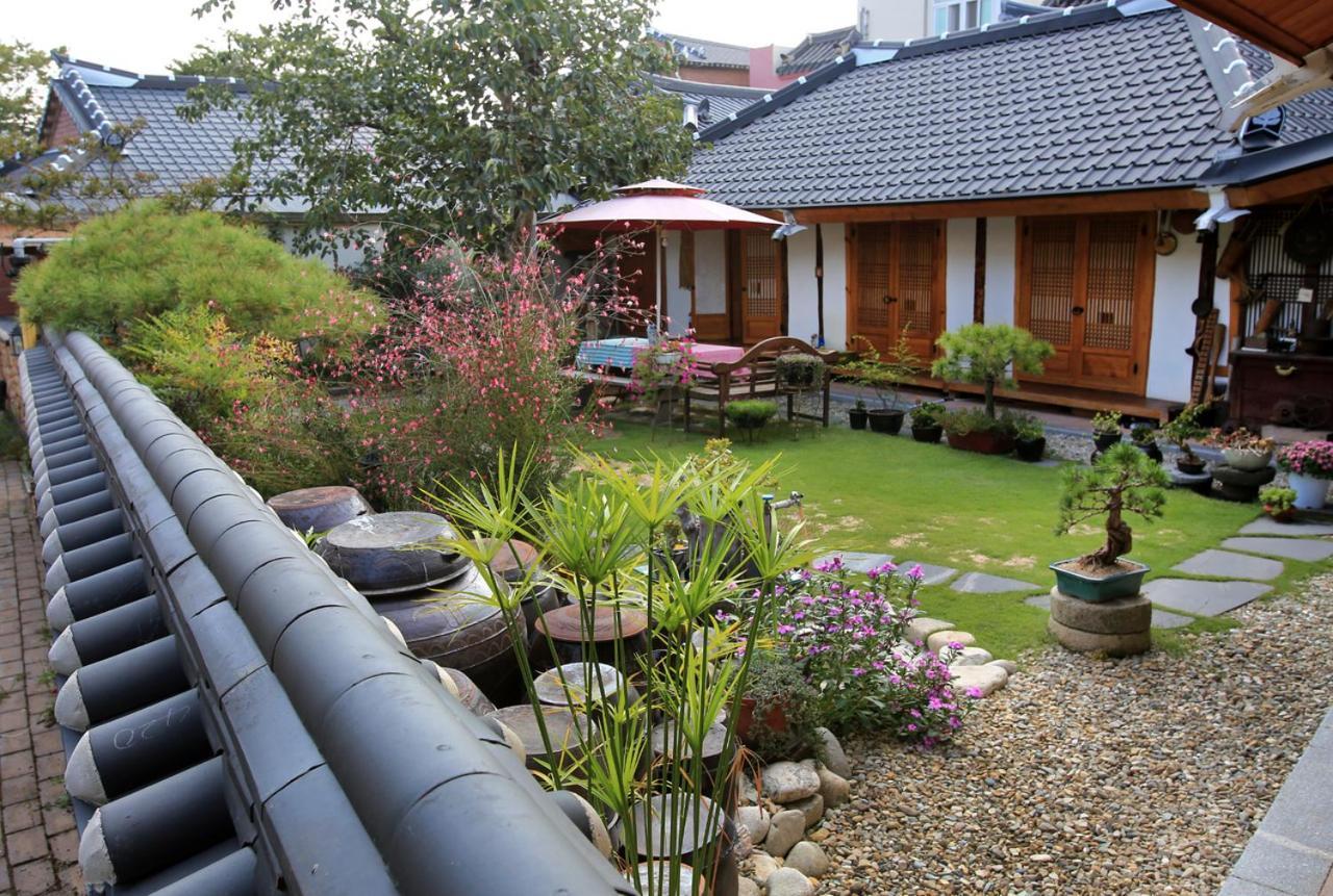 Hanok Madang Jeonju Εξωτερικό φωτογραφία