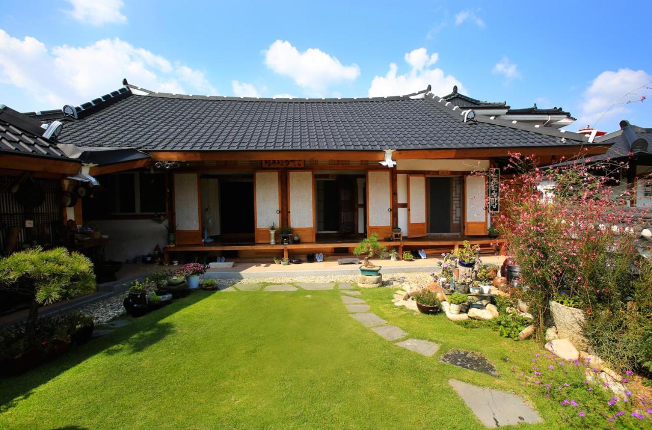 Hanok Madang Jeonju Εξωτερικό φωτογραφία