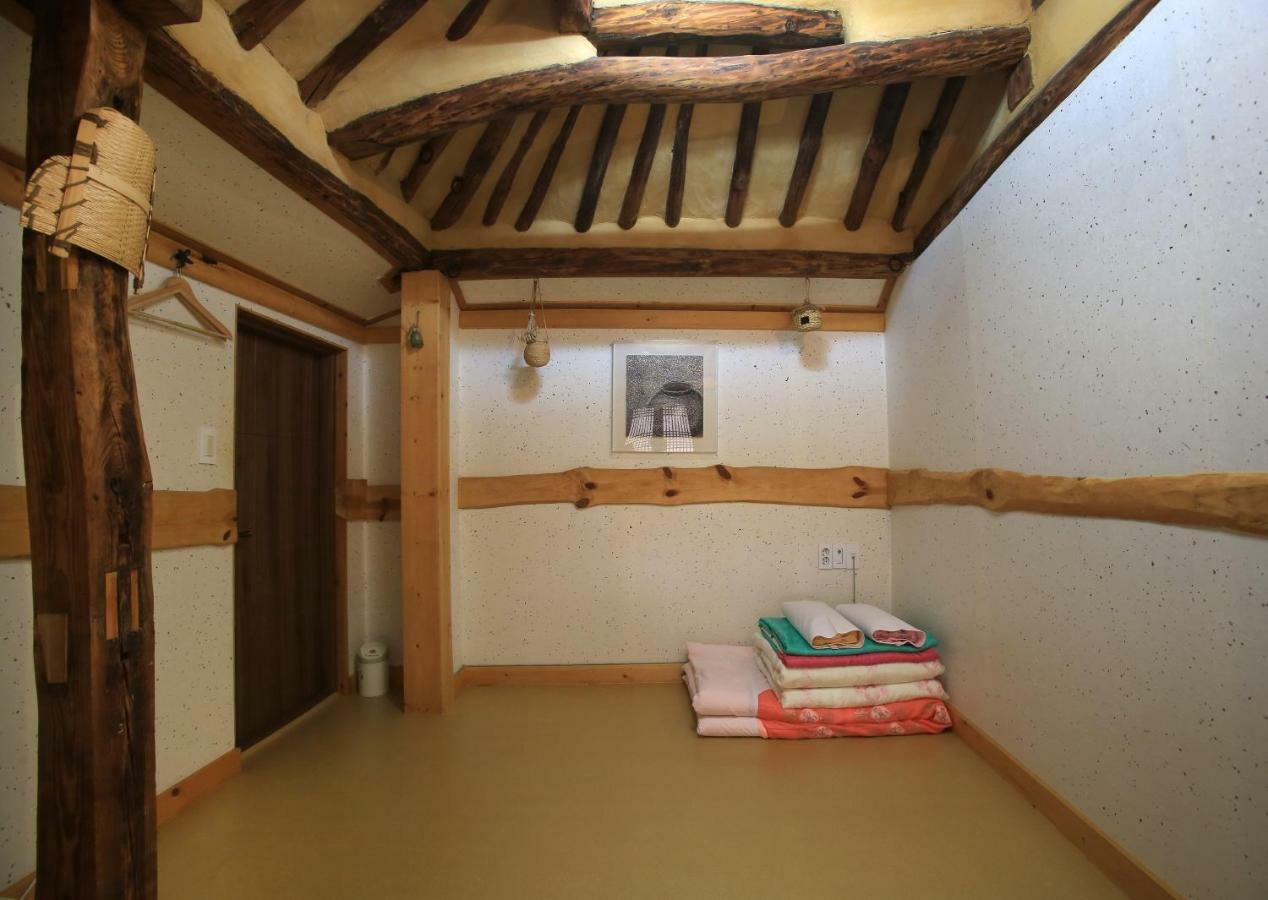 Hanok Madang Jeonju Εξωτερικό φωτογραφία